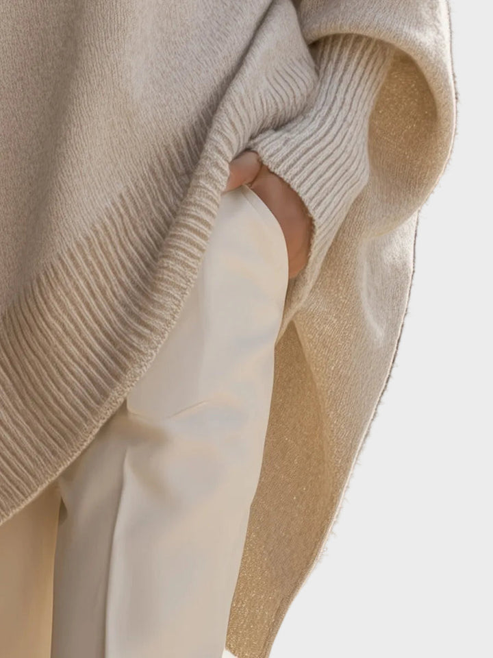 Claudia – an elegant and casual sweater