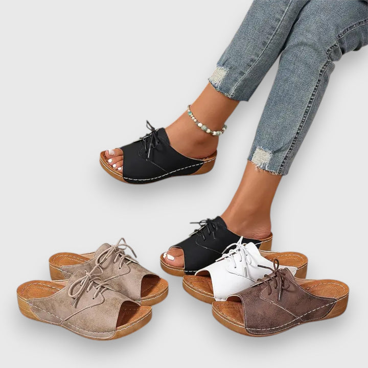 Saskia – Vintage style sandals