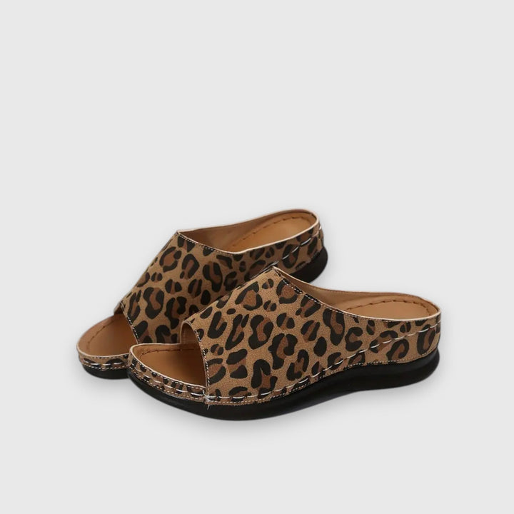 Tina – Leopard print sandals