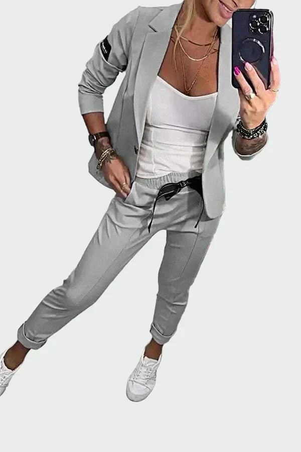 Ella - Women's loose trousers and jacket set