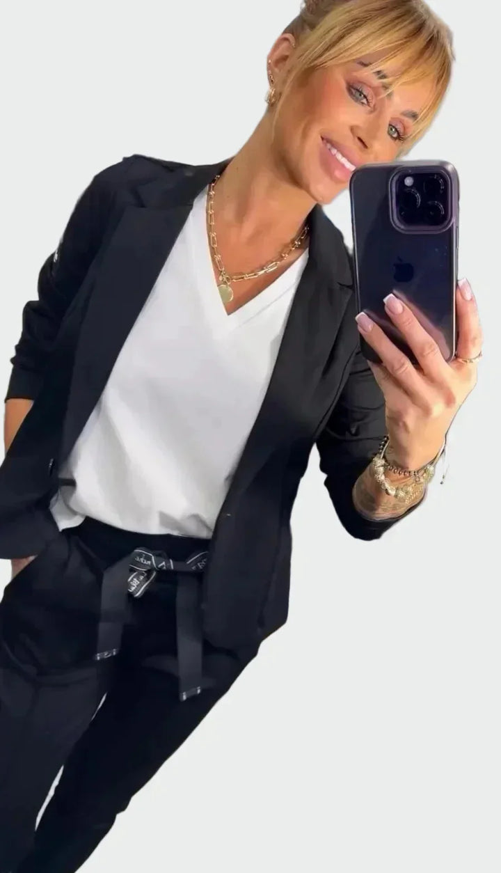 Ella - Women's loose trousers and jacket set
