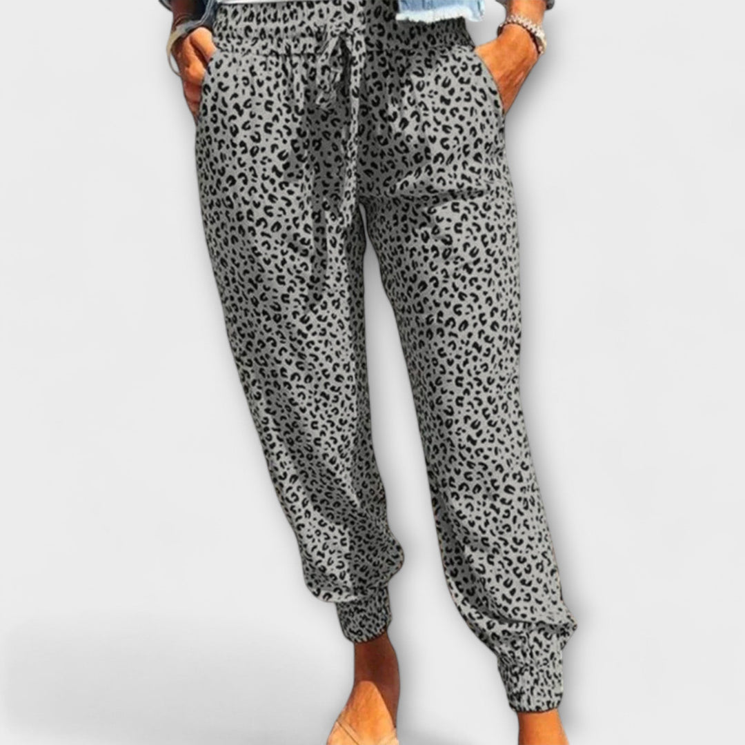 Feli - Leo trousers with a wide cut