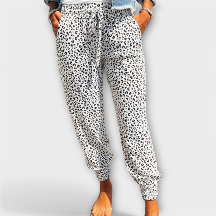 Feli - Leo trousers with a wide cut
