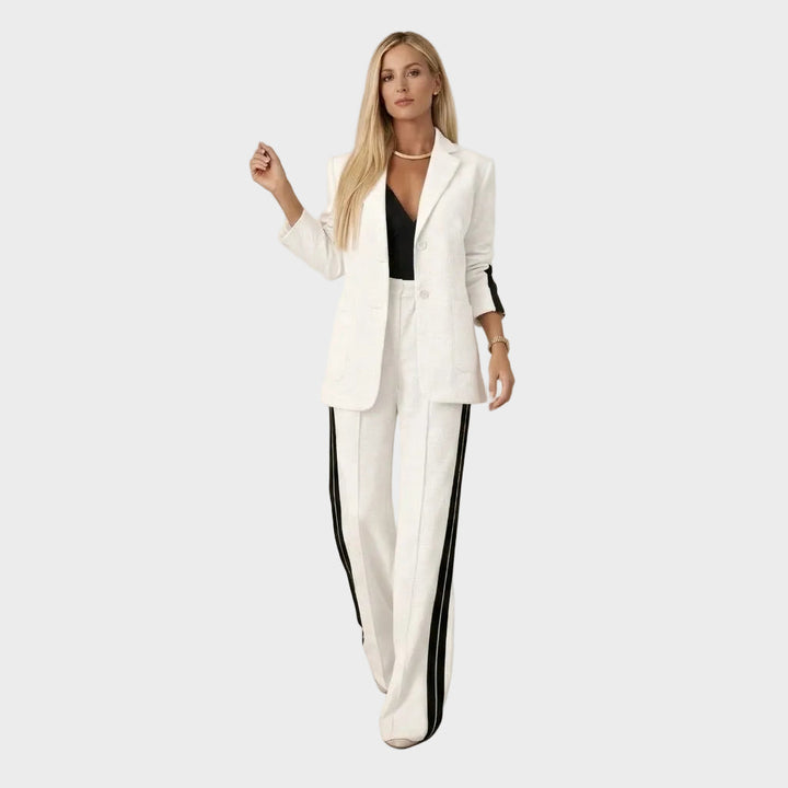 Ewa - Set with a fitted jacket