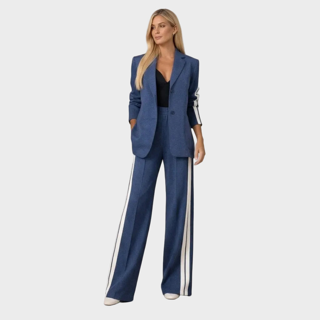 Ewa - Set with a fitted jacket