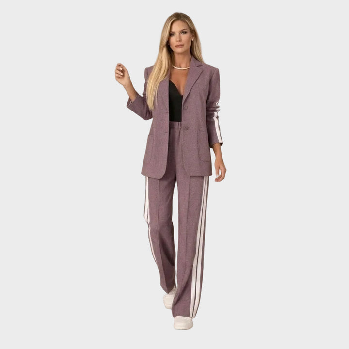 Ewa - Set with a fitted jacket