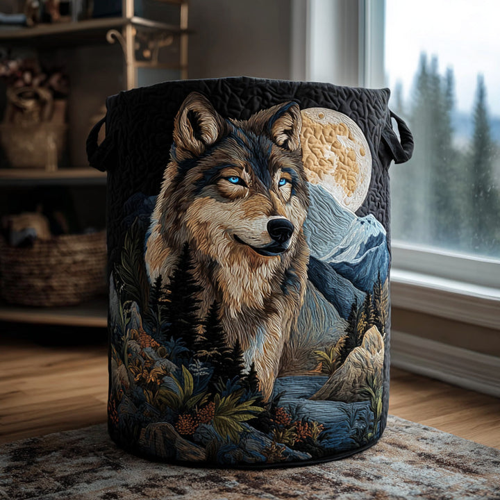 Echo Ridge Wolf Quilted Laundry Basket