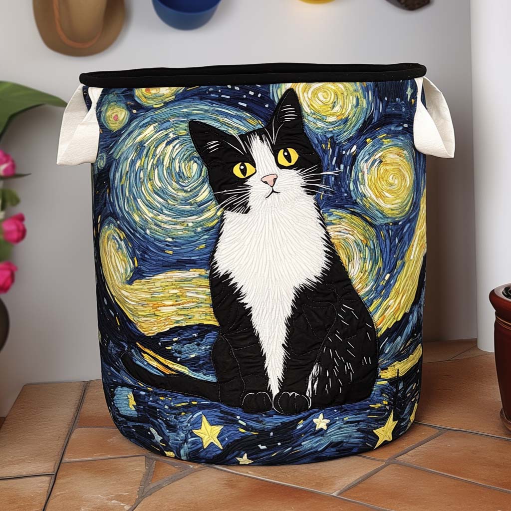 Elegant Cat Quilted Laundry Basket