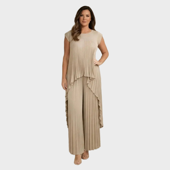 Halina - Pleated set
