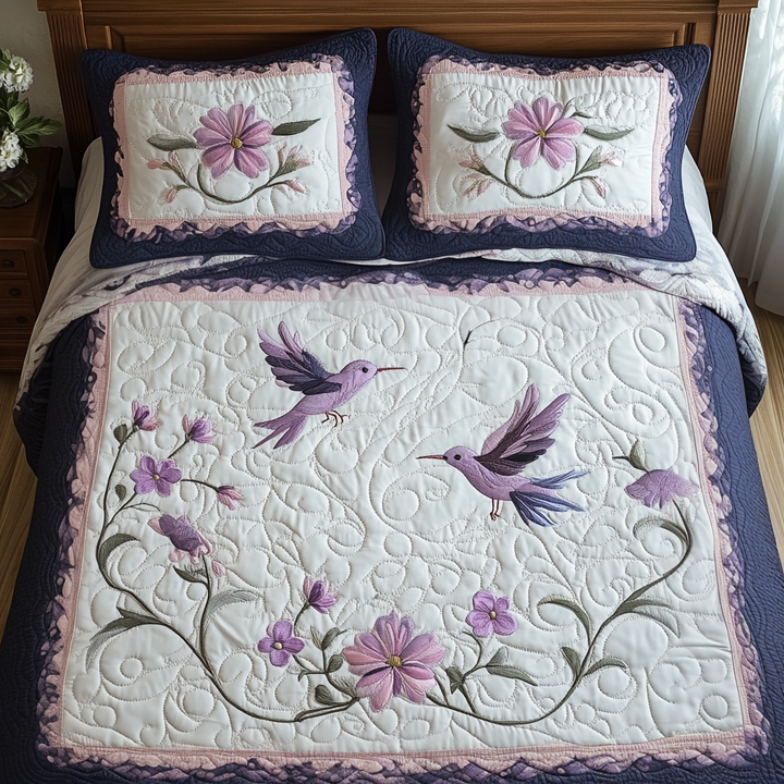 Humming Harmony 3-Piece Quilted Bedding Set