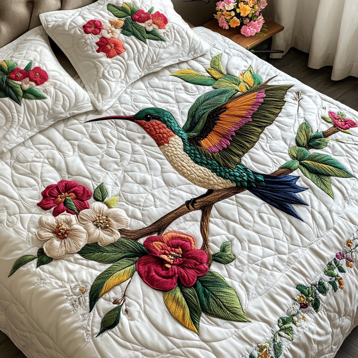 Hummingbird 3-Piece Quilted Bedding Set