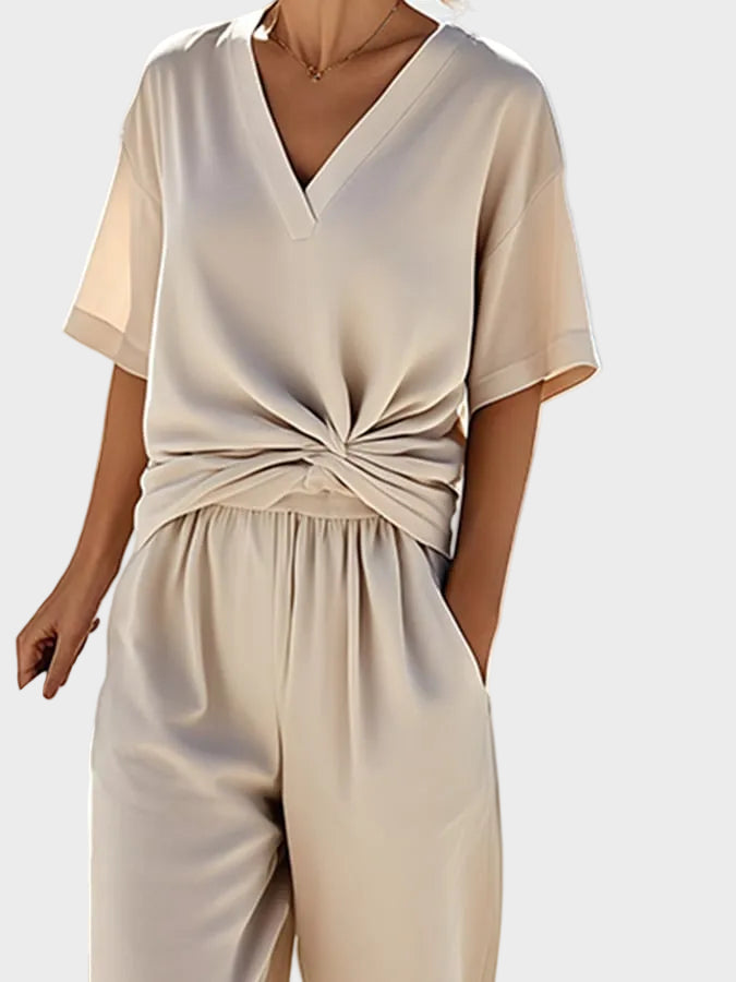 Ava - Elegant Two-Piece Set