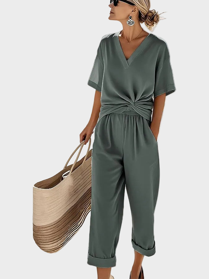 Ava - Elegant Two-Piece Set