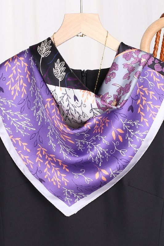 Johanne - Violetta silk scarf