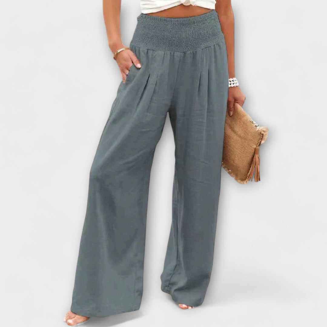 Light and elegant trousers