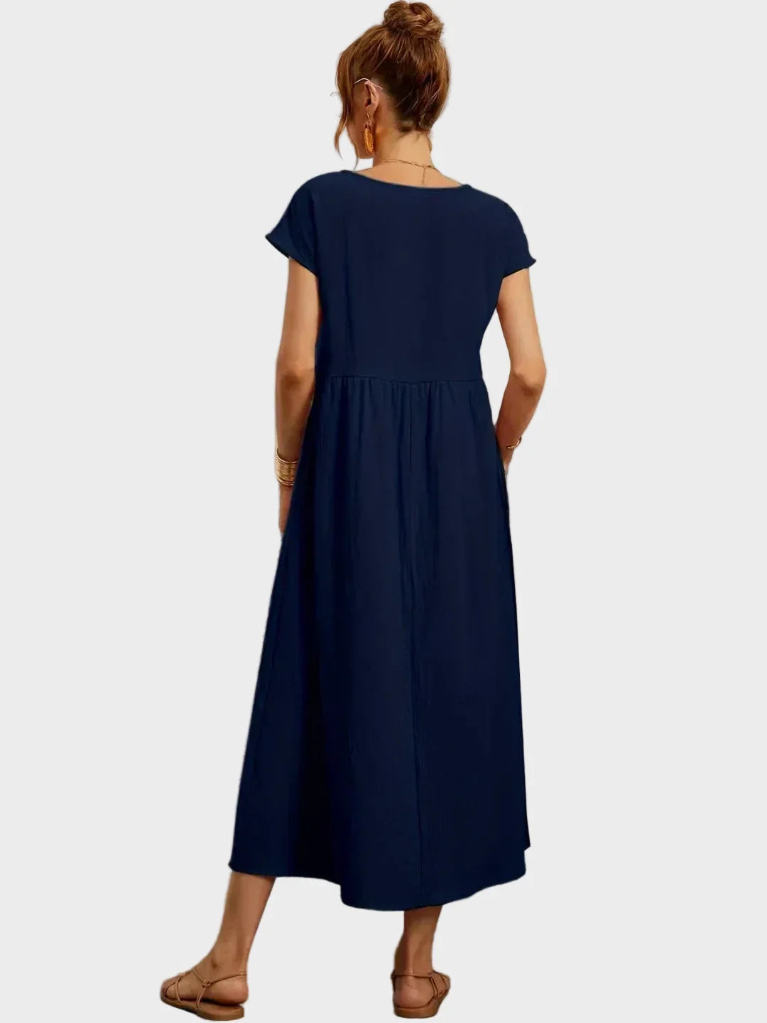 Gabrielle™ - Midi dress with an elegant, timeless style