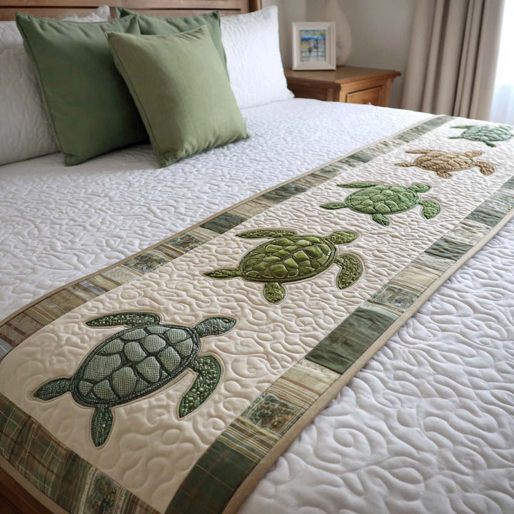 Mosaic Shell Quilted Bed Runner