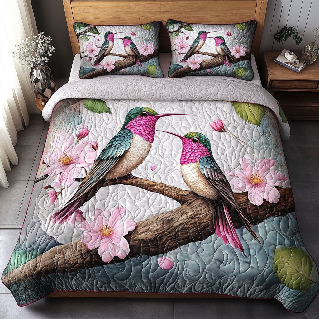 Hummingbird 3-Piece Quilted Bedding Set