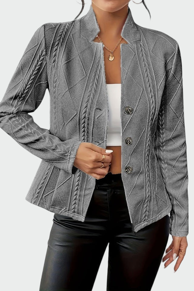Adriana - A jacket in a timeless style