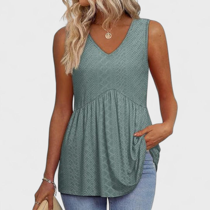 Elenor - Elegant Casual Top for Everyday
