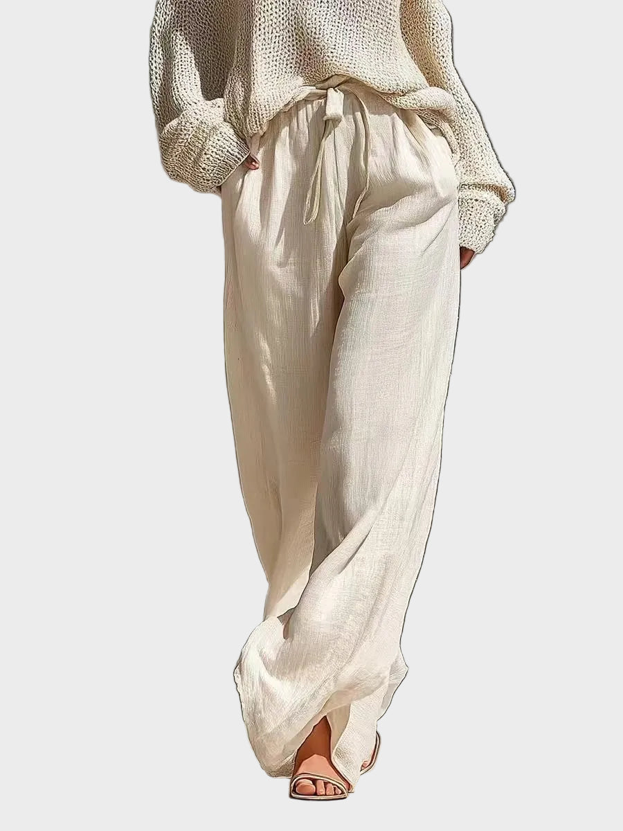Sara - Modern set made of knitwear and linen