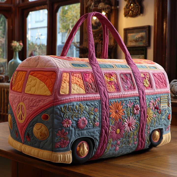 Retro Breeze Quilted Duffle Bag