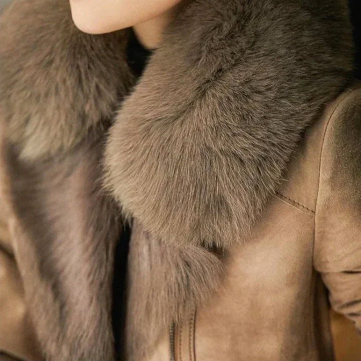 Mariana - Luxurious Fur Coat