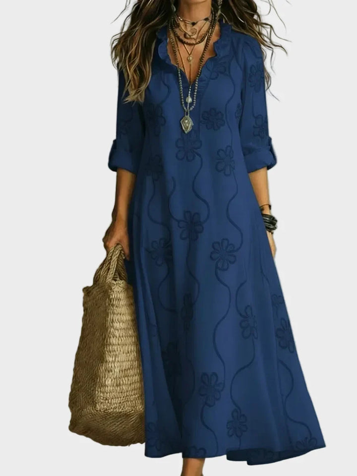 Sienna - Summer dress with flowers that conceals the belly