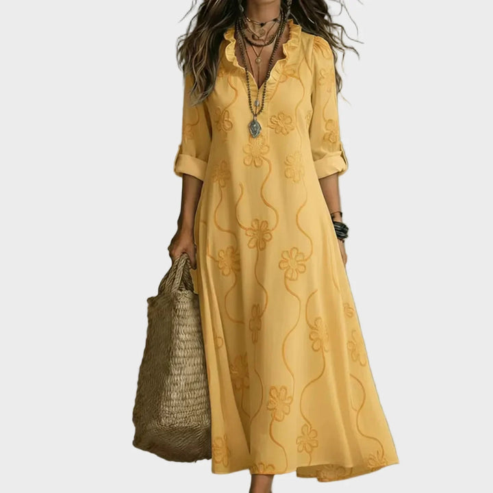 Sienna - Summer dress with flowers that conceals the belly