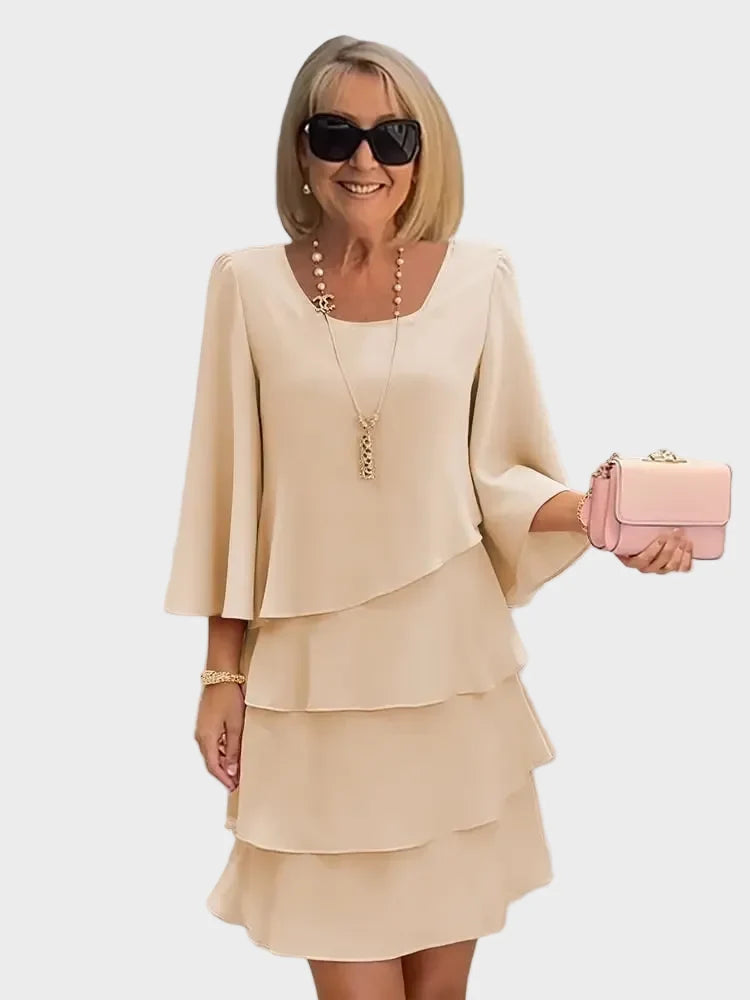 Élise – Elegant dress with a free cut and ruffles