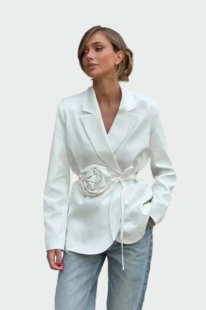 Nikola - A jacket with a perfect cut