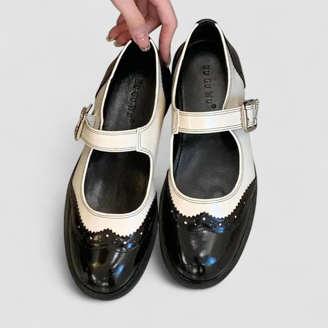 Lara Classic Shoes