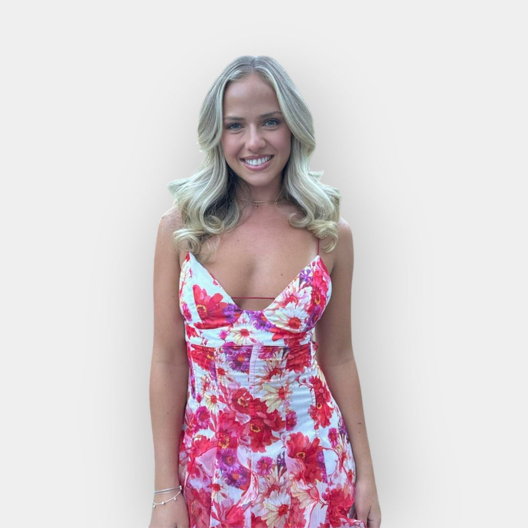 Maxi dress with ruffles