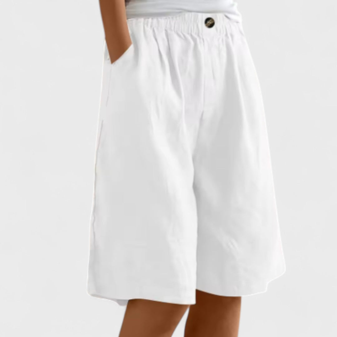 Šárka - Comfortable summer shorts