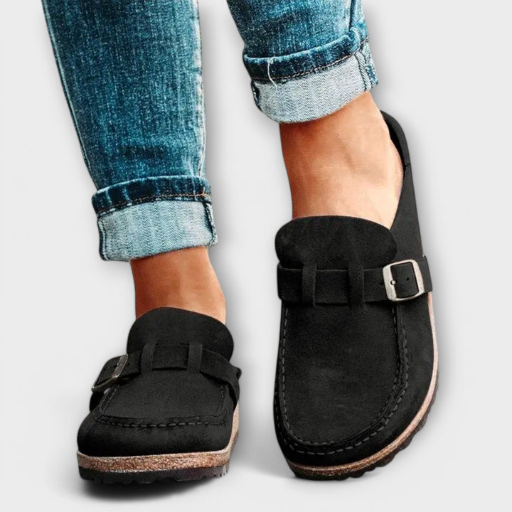 Julie - Women's orthopedic moccasins with a decorative clasp