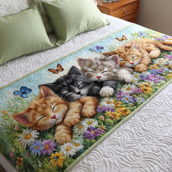 Sleeping Kittens Quilted Bed Runner