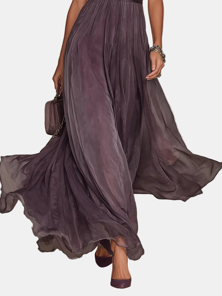 Flavia – Long purple dress with a cutout and lace trim