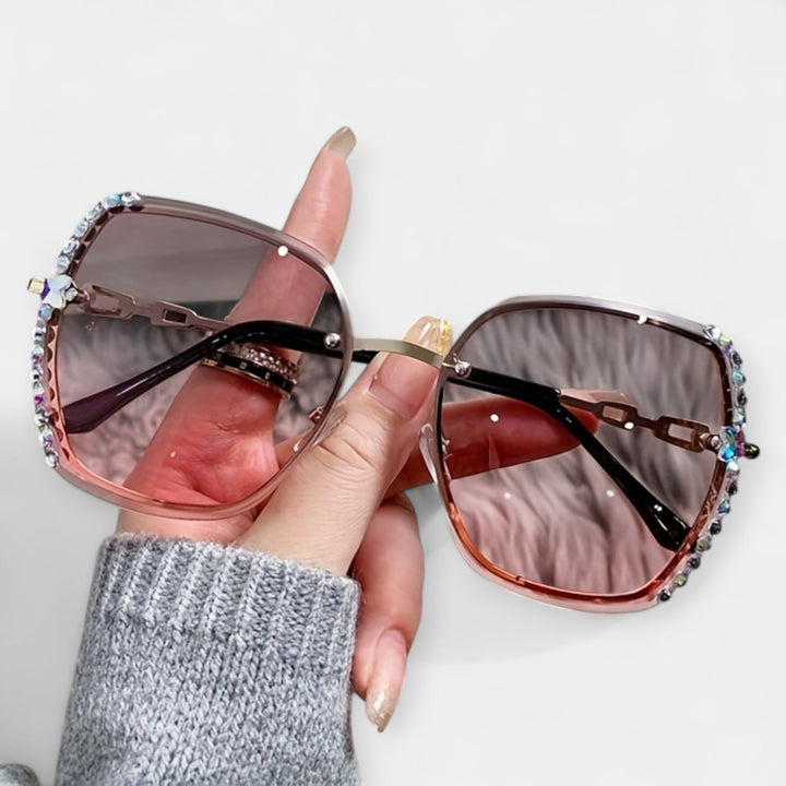Women's glasses with a gradient effect