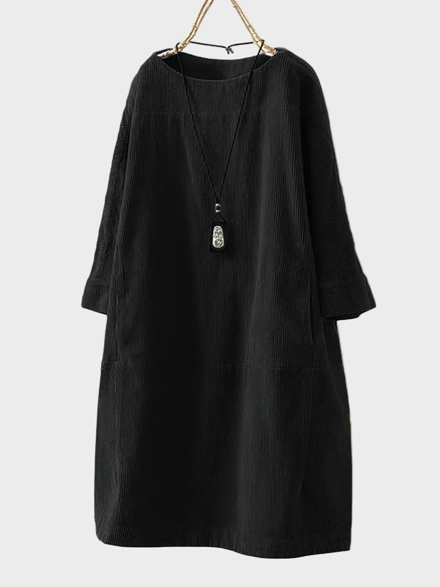 Ella - Midi made of delicate cord with a loose cut