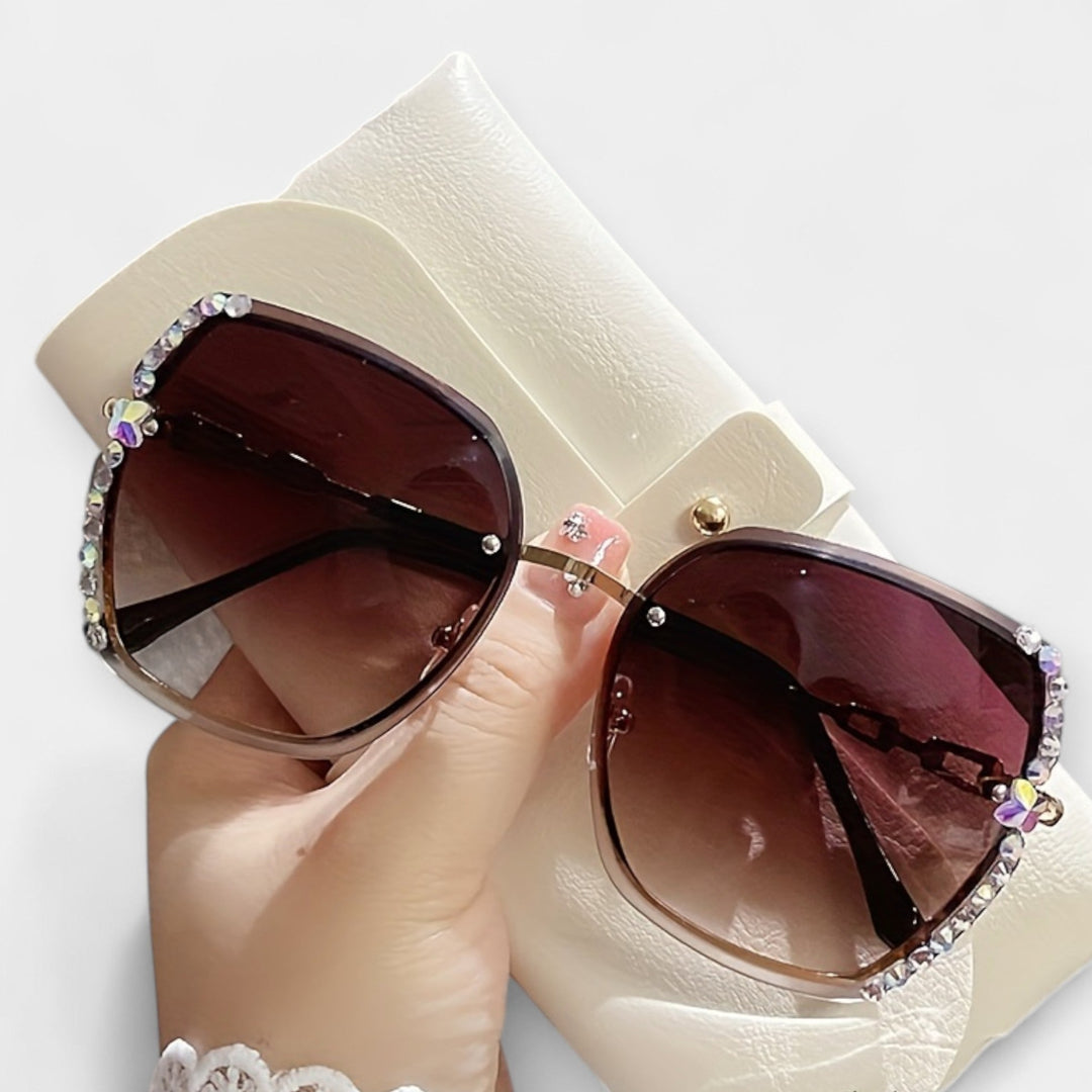 Women's glasses with a gradient effect
