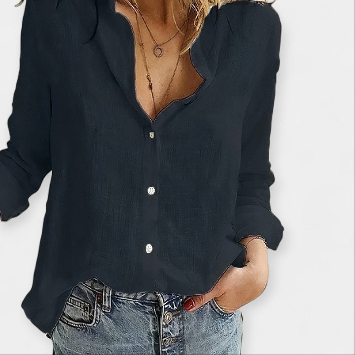 Nela - Comfortable blouse made of linen material