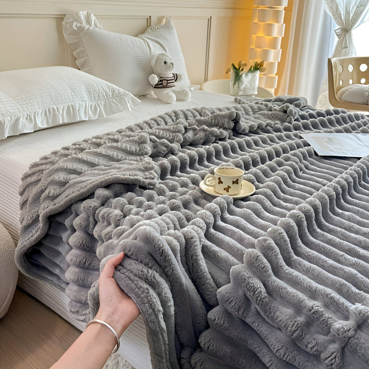 Wanda – Warm Fleece Blanket made of Flannel