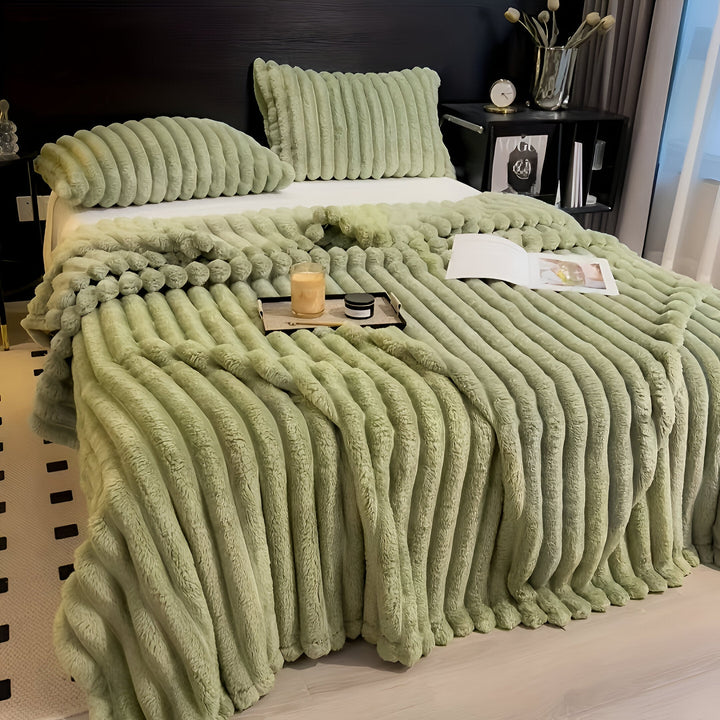 Wanda – Warm Fleece Blanket made of Flannel