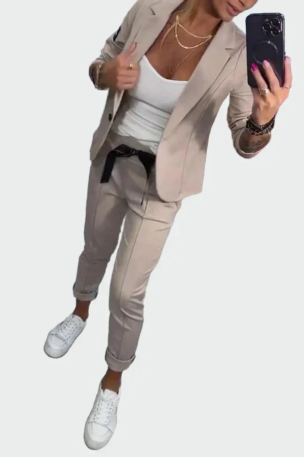 Ella - Women's loose trousers and jacket set