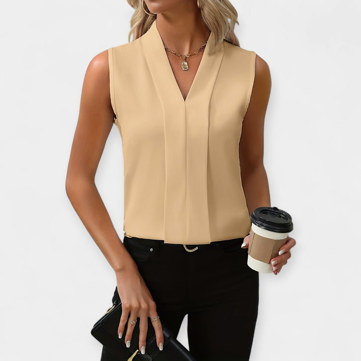 Leontýna - Elegant sleeveless jacket
