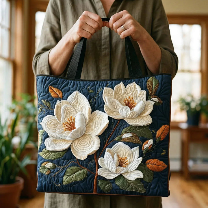 Quilted Tote Bag - Delicate Magnolia
