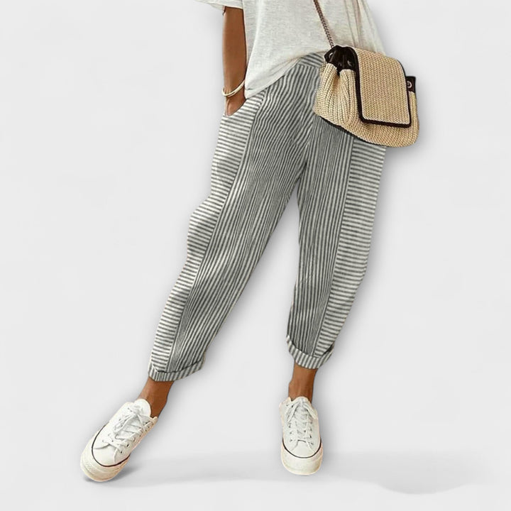 Sanne - Comfortable, ribbed trousers