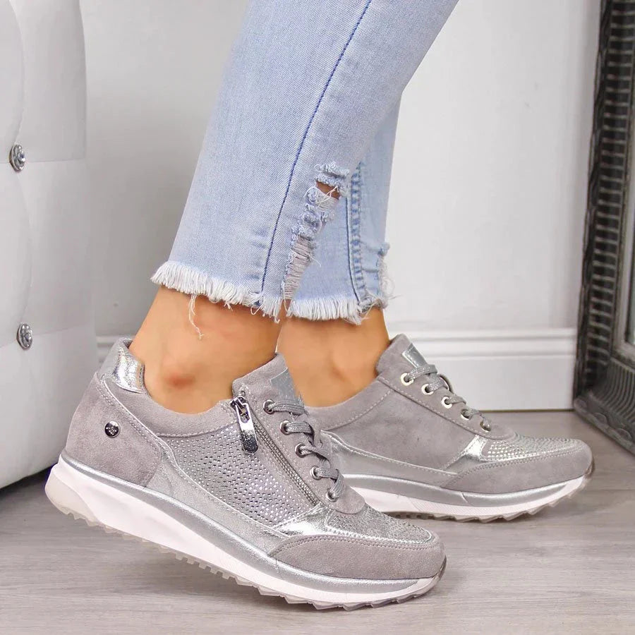 Lightweight Everyday Sneakers