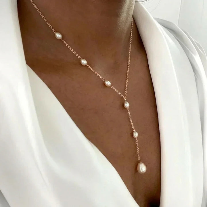Zoé Pearl Necklace
