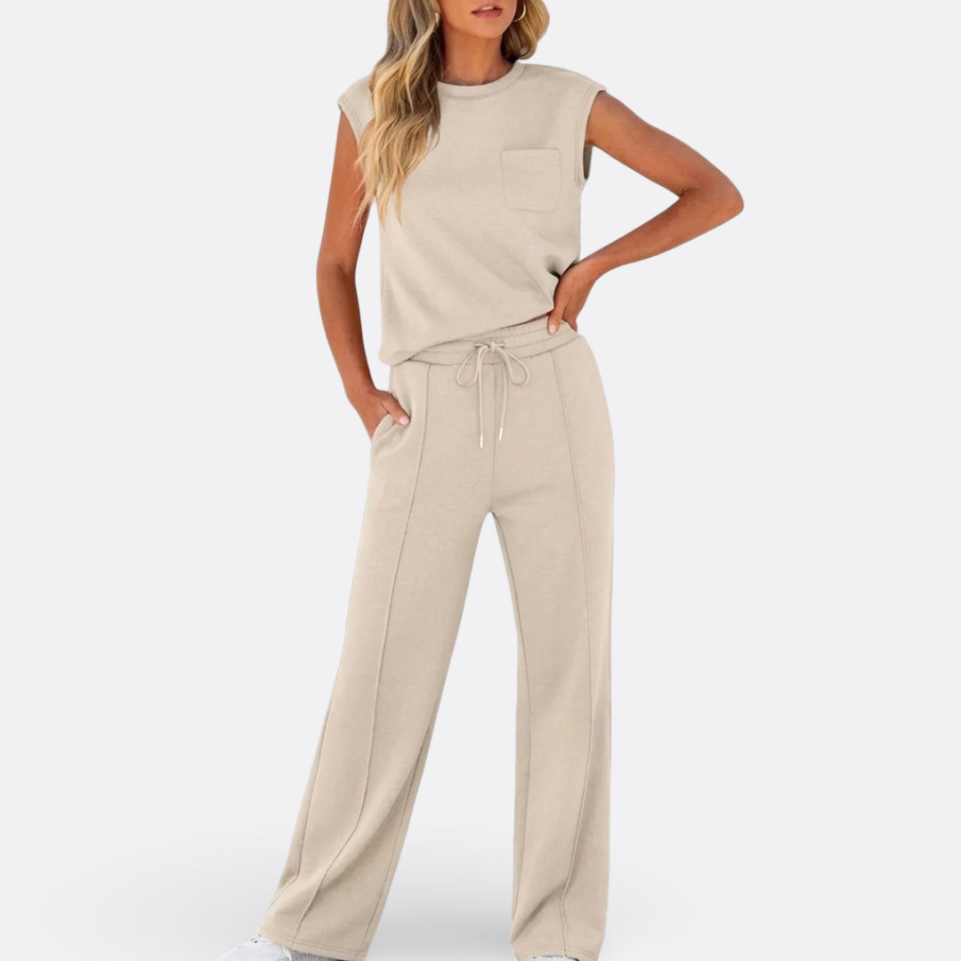 Íris - Casual Lounge Set in Soft Fabric
